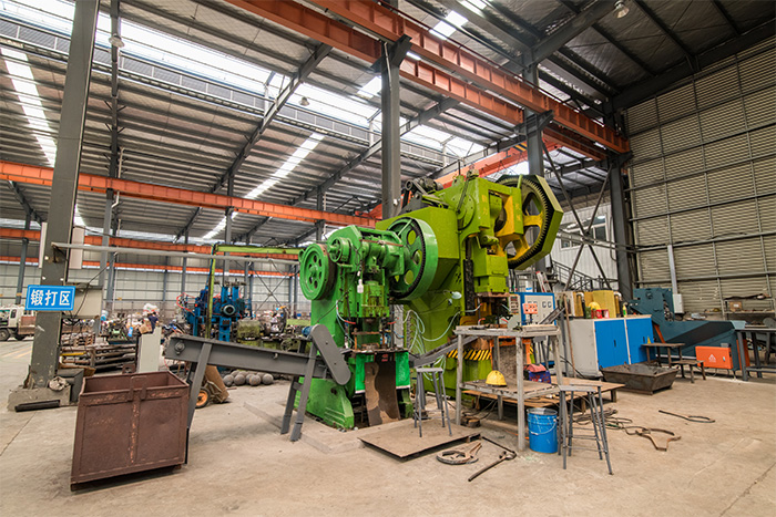 高平网架配件-锥头加工车间